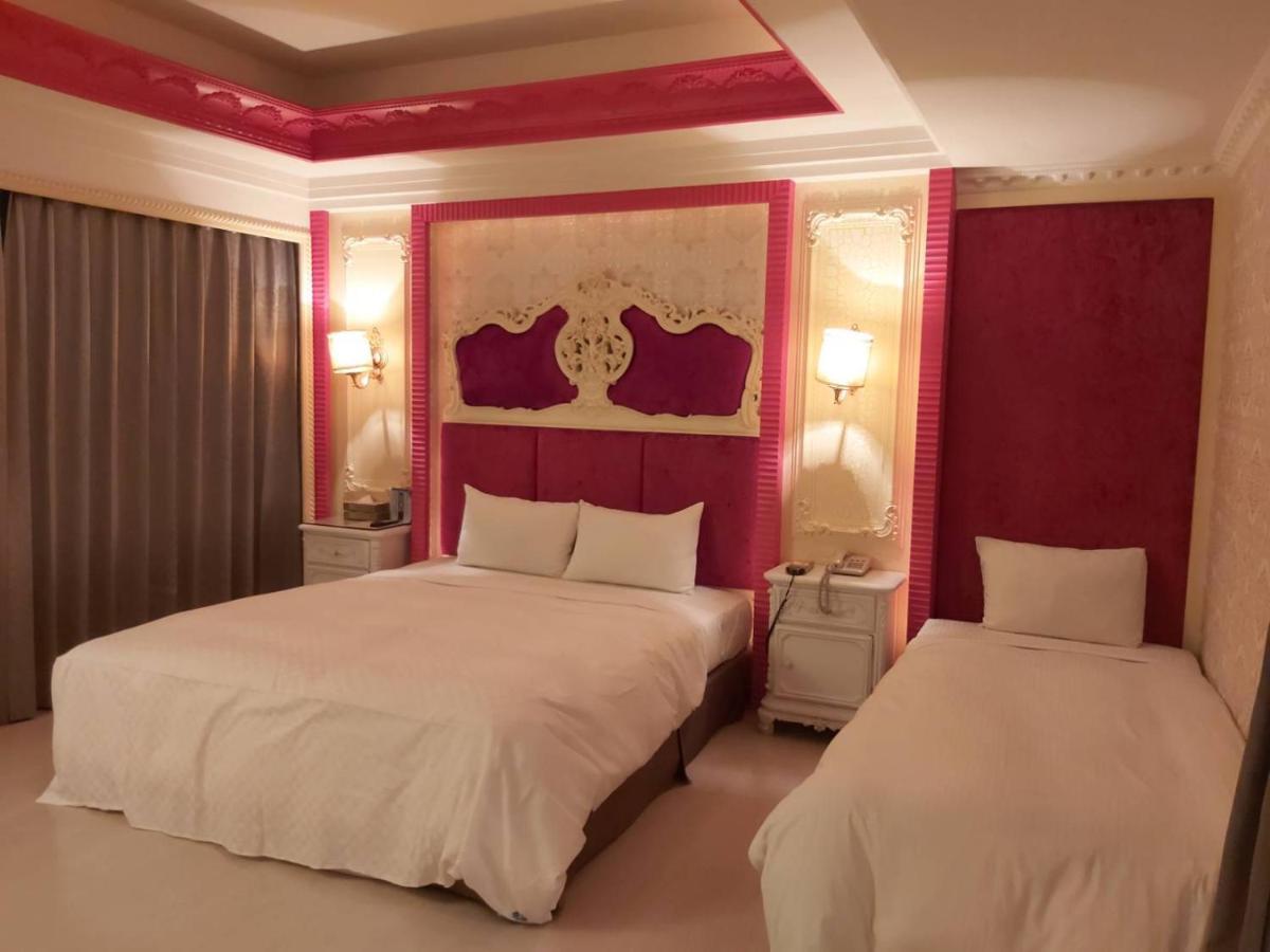 CHATEAU MOTEL  Kaohsiung Extérieur photo